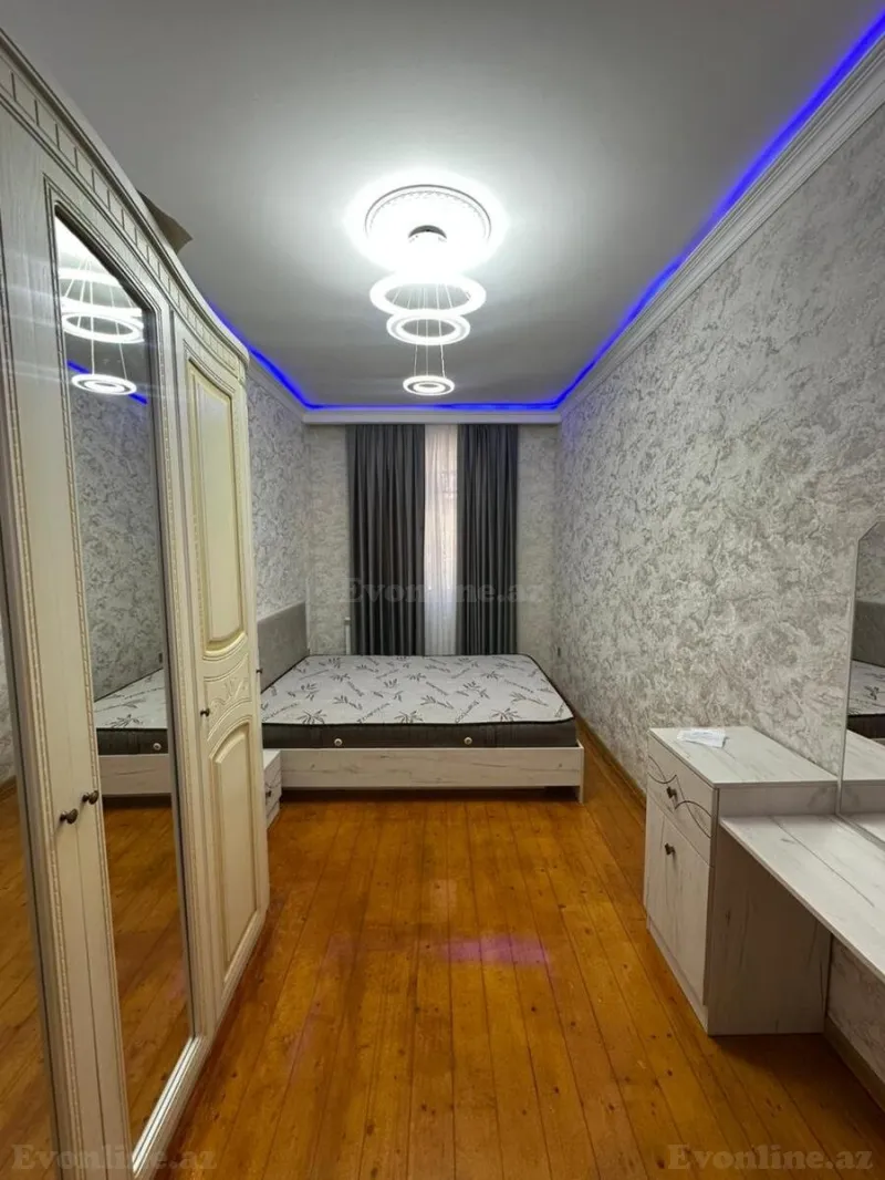 Satılır 2 otaqlı Mənzil Köhnə tikili 52 m² Memar Əcəmi m. - şəkil 3
