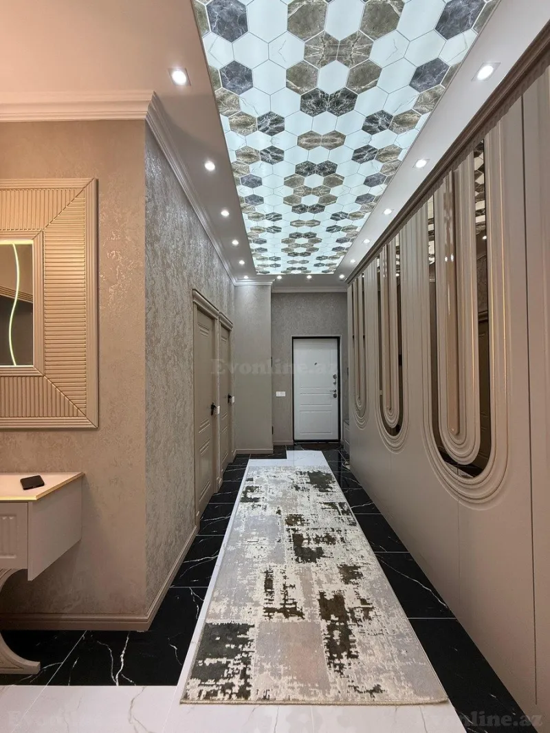 Satılır 3 otaqlı Mənzil Yeni tikili 130 m² Qara Qarayev m. - şəkil 15