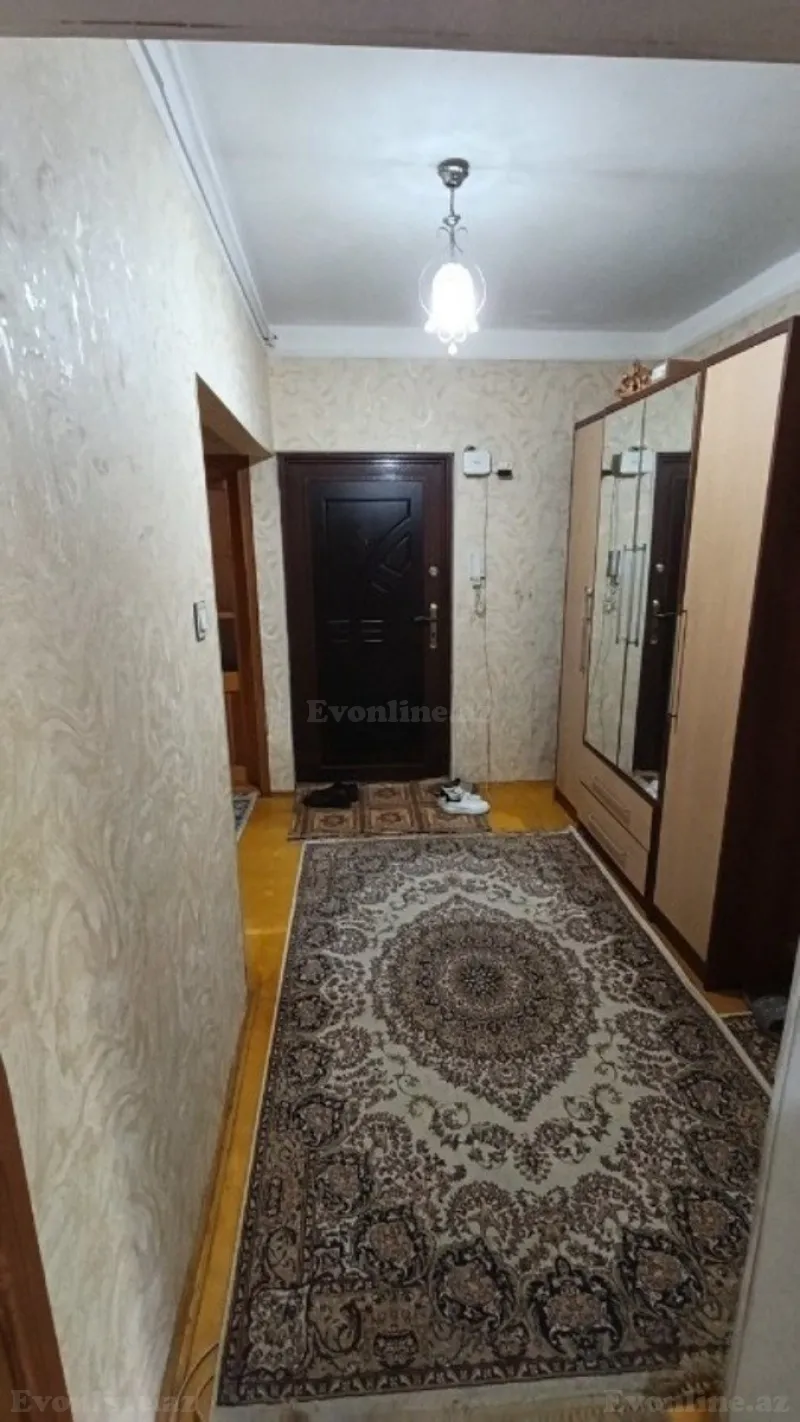 Satılır 4 otaqlı Mənzil Köhnə tikili 110 m² Əhmədli m. - şəkil 13