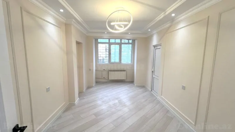 4 otaqlı Mənzil 110 m² Xalqlar Dostluğu m. Satılır