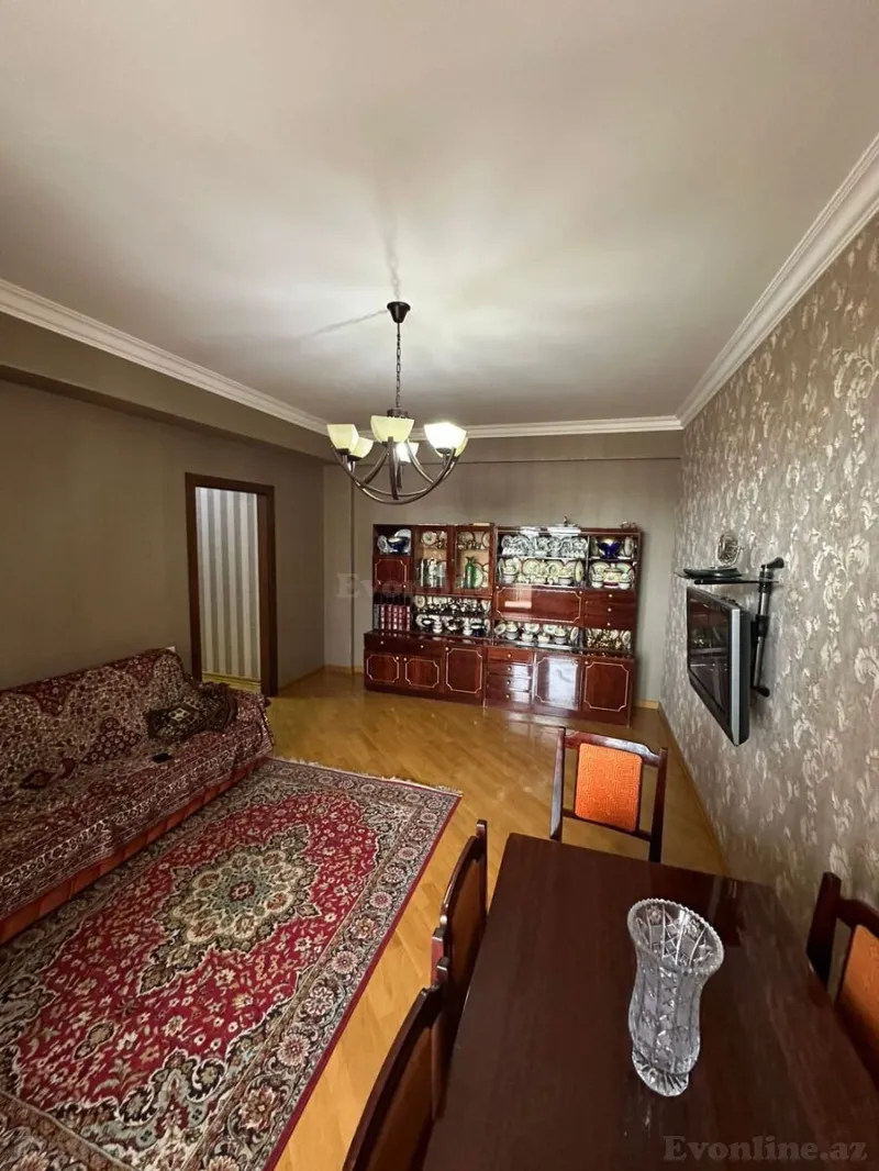 Satılır 2 otaqlı Mənzil Yeni tikili 80 m² Xətai r. - şəkil 3