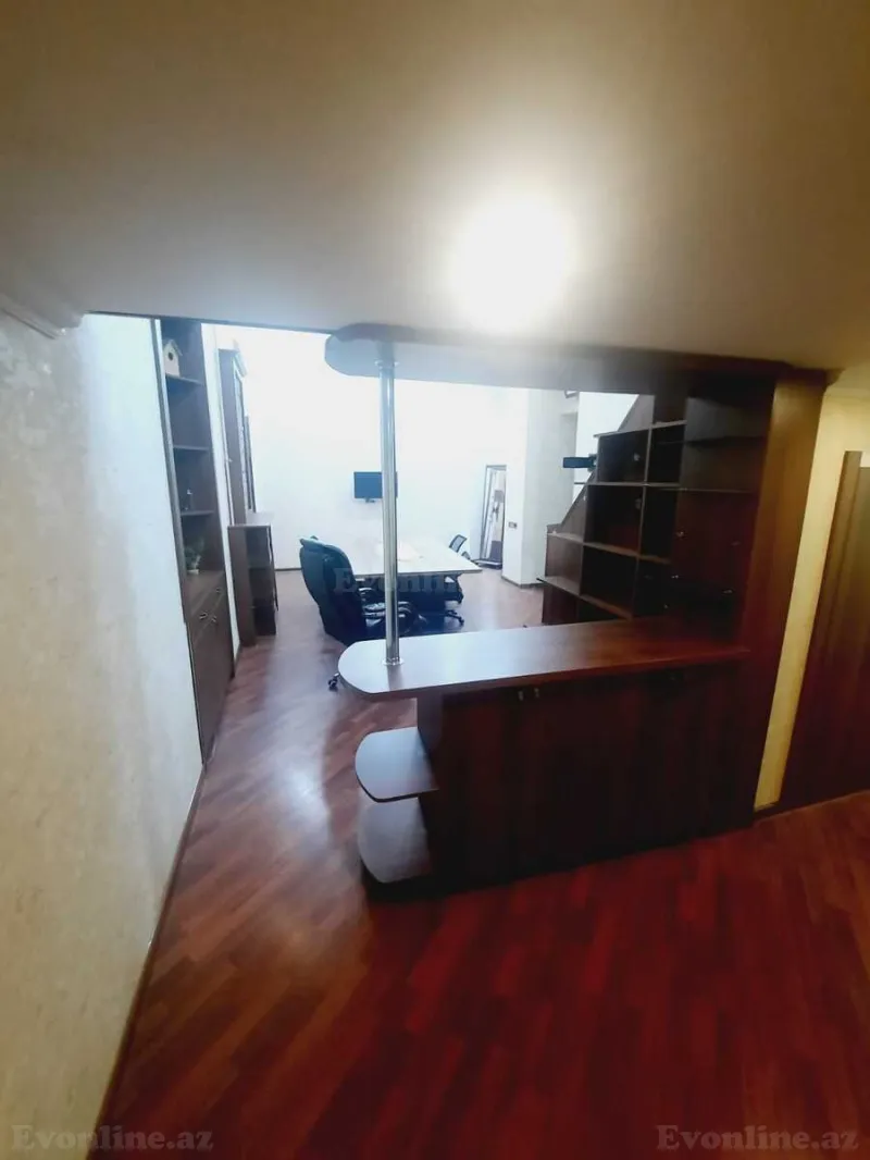 Satılır 2 otaqlı Mənzil Köhnə tikili 54 m² Sahil m. - şəkil 3
