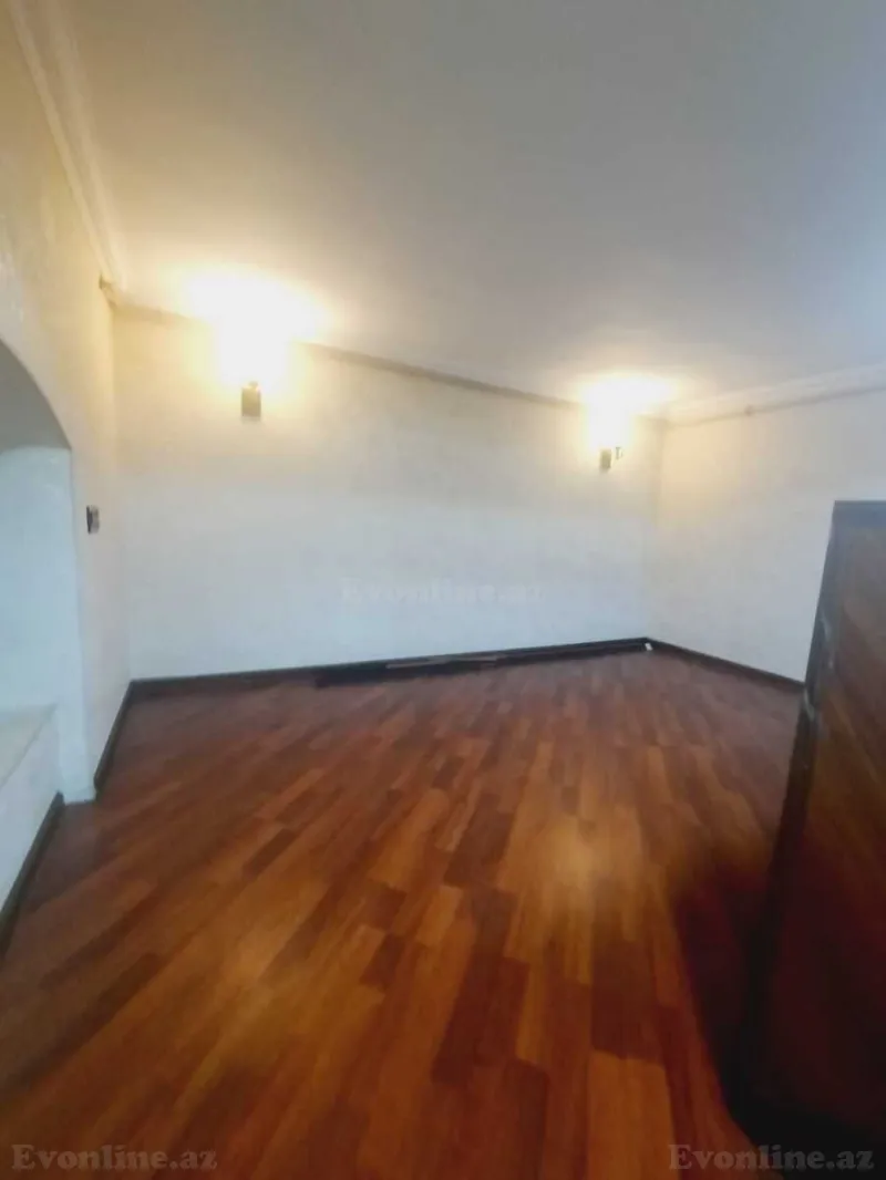 Satılır 2 otaqlı Mənzil Köhnə tikili 54 m² Sahil m. - şəkil 10