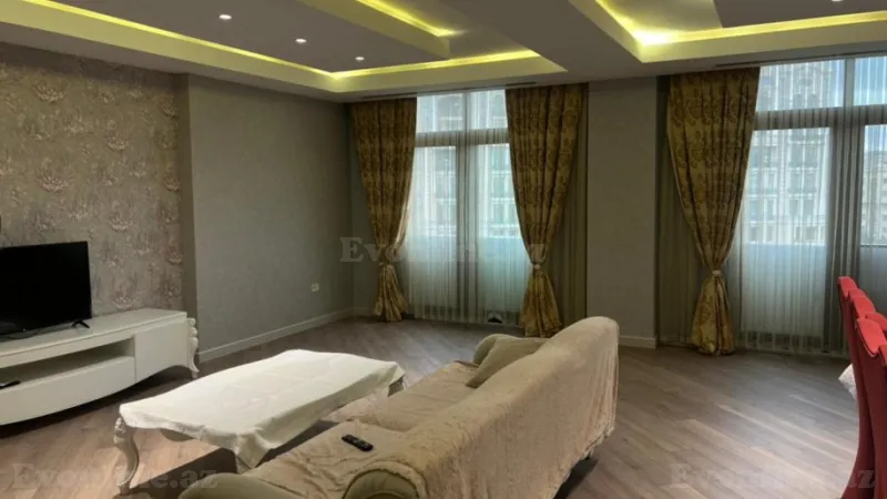 Kirayə verilir 3 otaqlı Mənzil Yeni tikili 160 m² Yasamal r. - şəkil 5