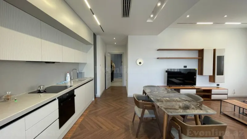Kirayə verilir 4 otaqlı Mənzil Yeni tikili 170 m² Xətai r. - şəkil 10