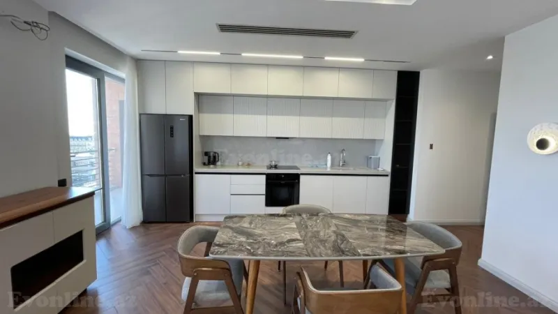 Kirayə verilir 4 otaqlı Mənzil Yeni tikili 170 m² Xətai r. - şəkil 12