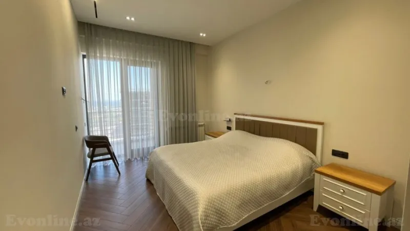Kirayə verilir 4 otaqlı Mənzil Yeni tikili 170 m² Xətai r. - şəkil 14