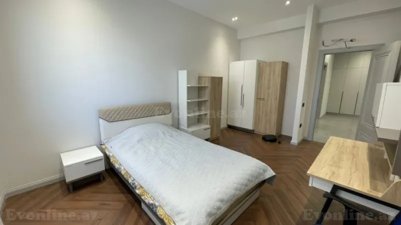 Kirayə verilir 4 otaqlı Mənzil Yeni tikili 170 m² Xətai r. - şəkil 19