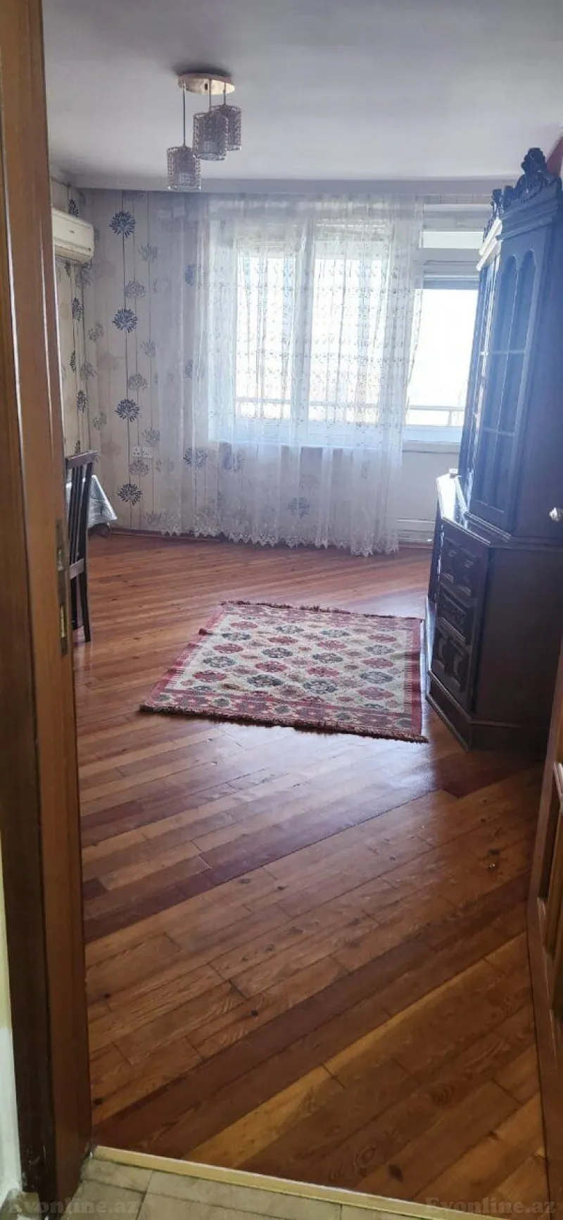 Kirayə verilir 3 otaqlı Mənzil Köhnə tikili 60 m² Elmlər Akademiyası m. - şəkil 3