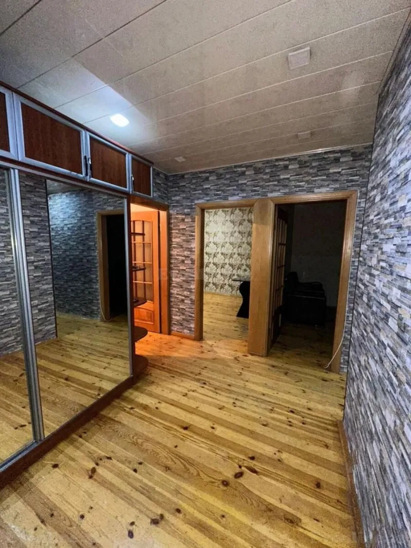 Kirayə verilir 4 otaqlı Mənzil Köhnə tikili 90 m² Suraxanı r. - şəkil 10