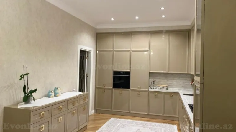 Satılır 4 otaqlı Mənzil Yeni tikili 265 m² 28 May m. - şəkil 22
