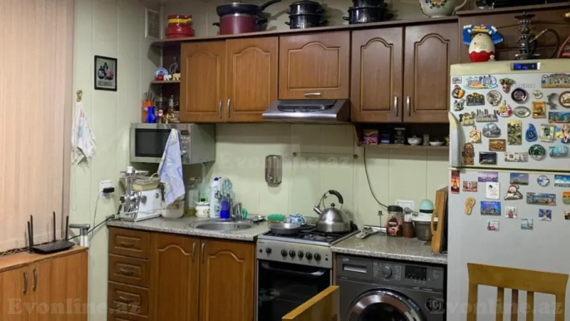 Satılır 3 otaqlı Mənzil Köhnə tikili 90 m² Nərimanov r. - şəkil 4