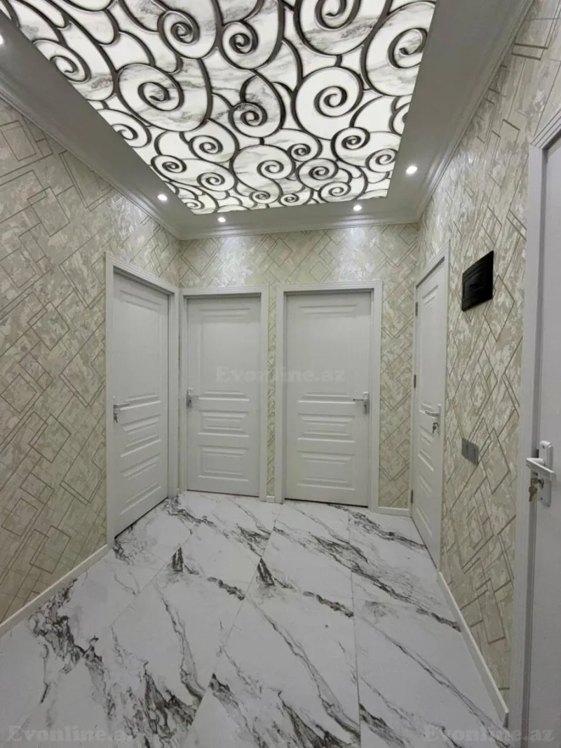 3 otaqlı Mənzil 70 m² 2-ci mikrorayon Kirayə verilir