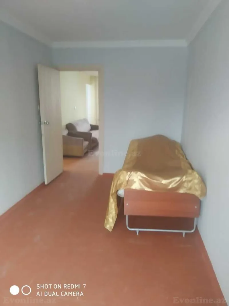 Satılır 2 otaqlı Mənzil Köhnə tikili 50 m² 8-ci kilometr - şəkil 3