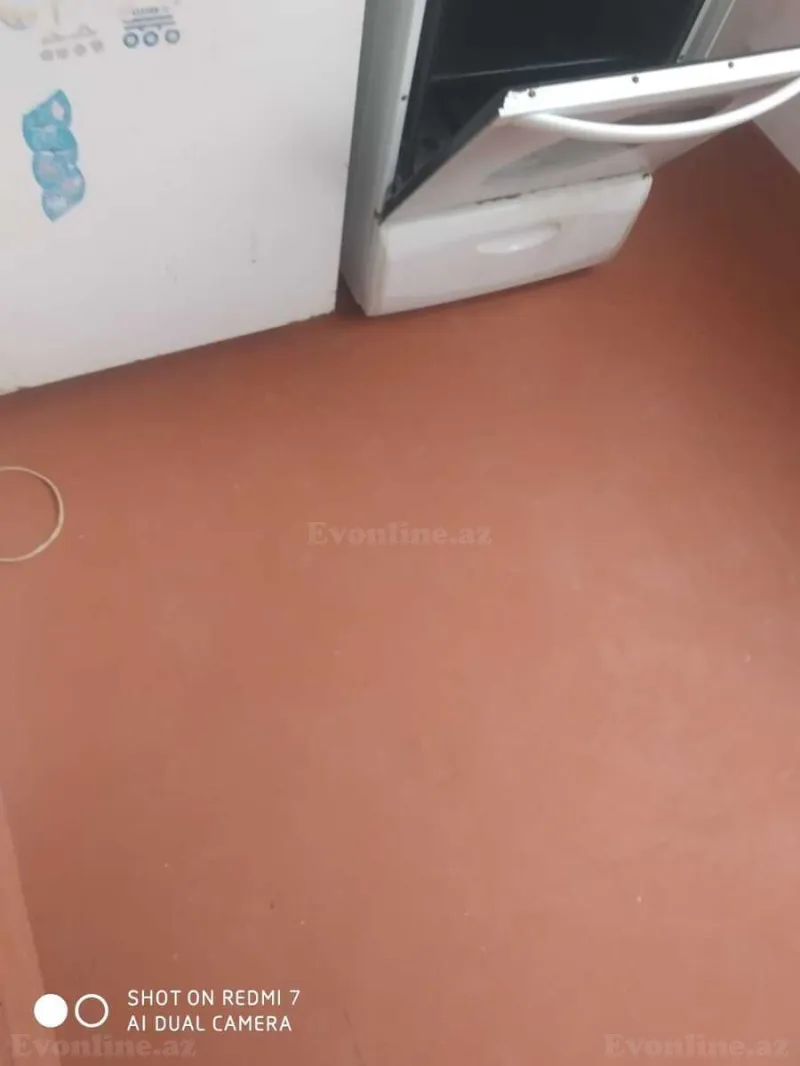 Satılır 2 otaqlı Mənzil Köhnə tikili 50 m² 8-ci kilometr - şəkil 10
