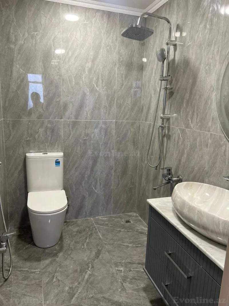 Satılır 4 otaqlı Mənzil Yeni tikili 195 m² 4-cü mikrorayon - şəkil 10