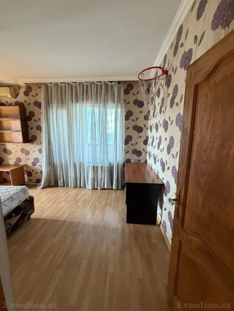 Kirayə verilir 3 otaqlı Mənzil Köhnə tikili 150 m² 20 Yanvar m. - şəkil 8