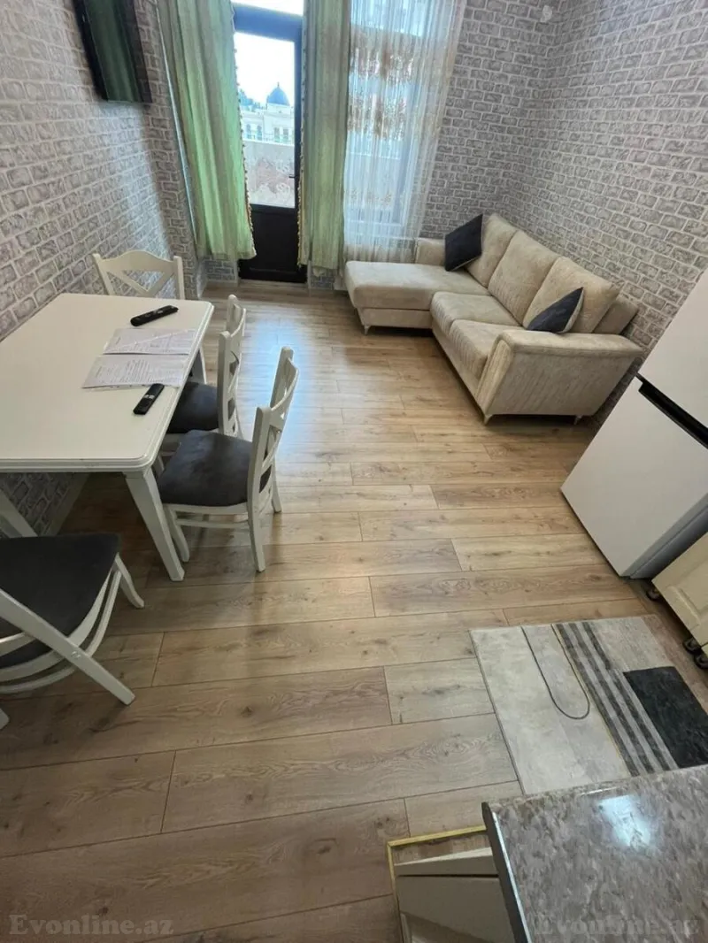 Kirayə verilir 3 otaqlı Mənzil Yeni tikili 75 m² Dərnəgül m. - şəkil 3