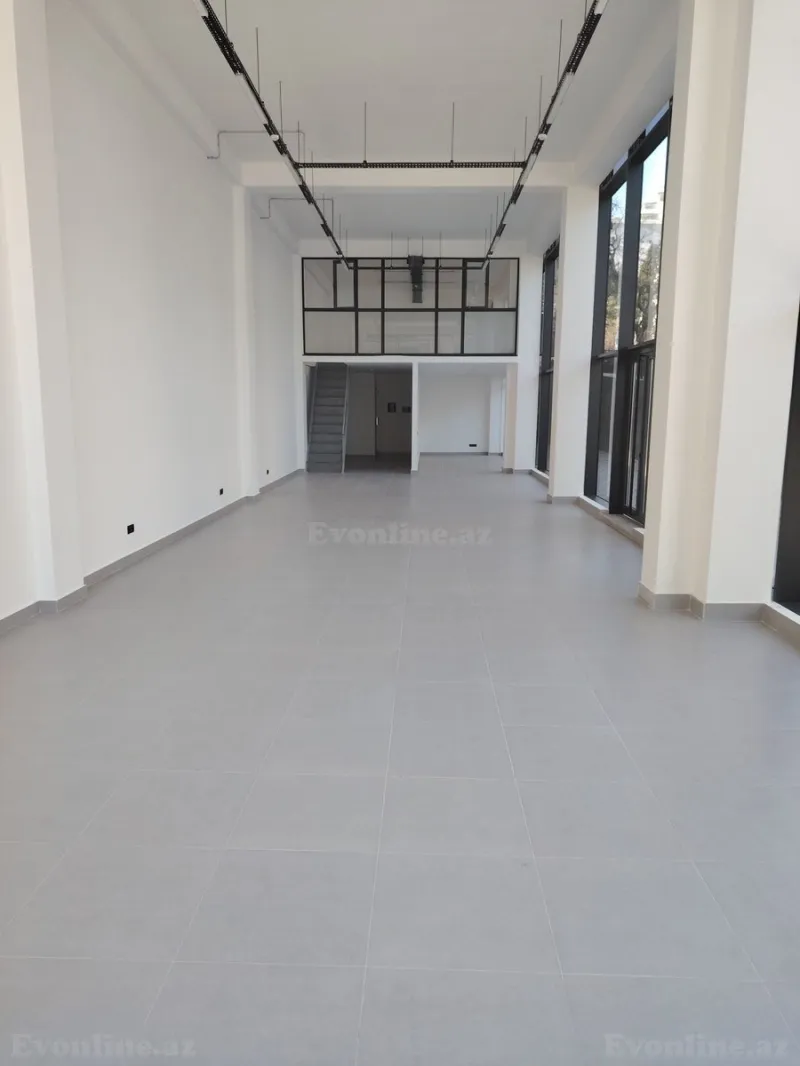 Obyekt 200 m² 28 May m. Kirayə verilir