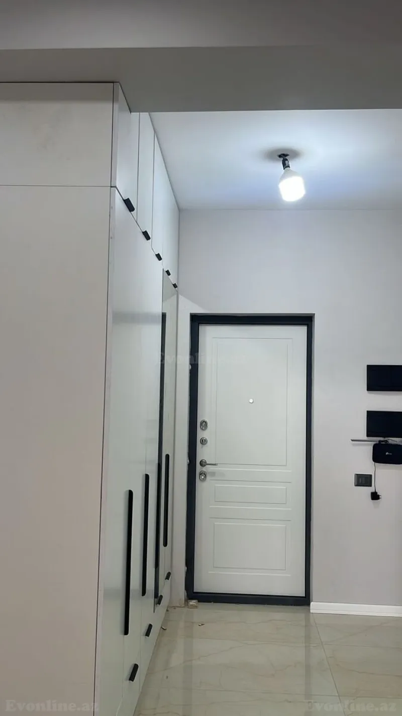 Kirayə verilir 2 otaqlı Mənzil Yeni tikili 70 m² 8-ci mikrorayon - şəkil 2
