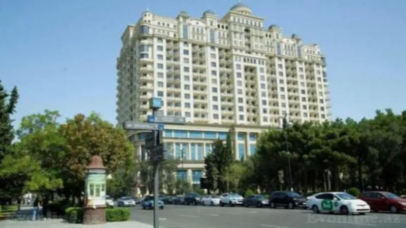2 otaqlı Mənzil 110 m² Elmlər Akademiyası m. Kirayə verilir