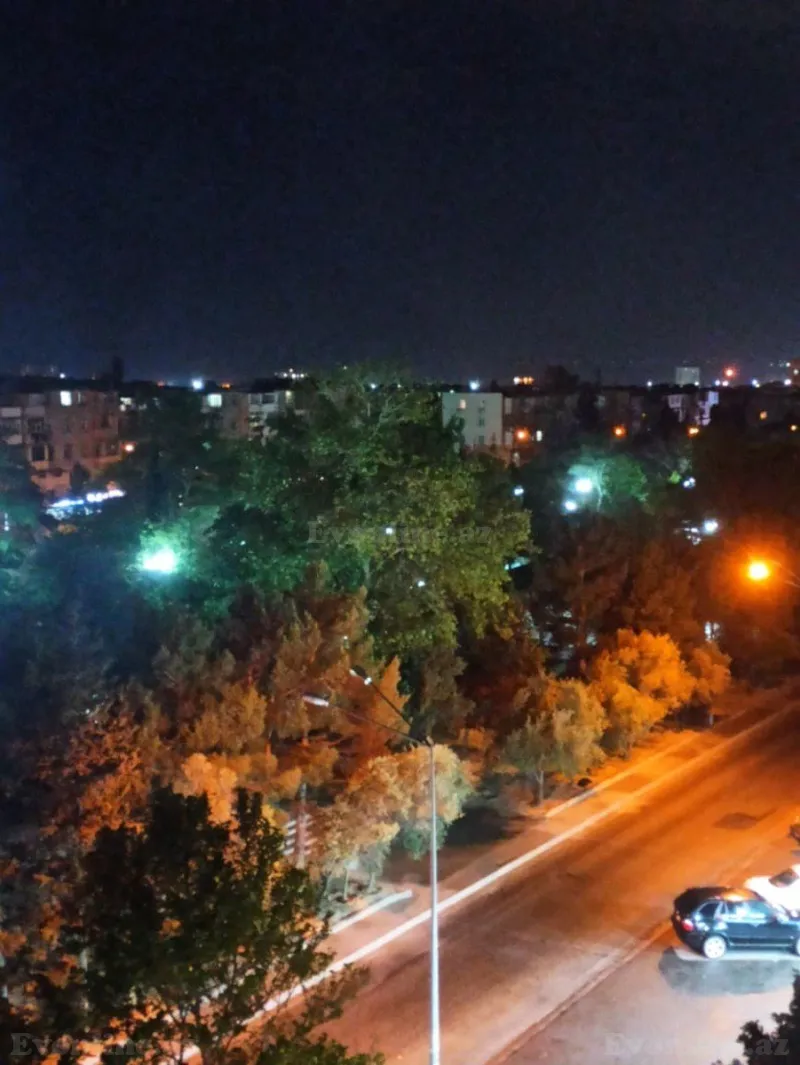 Satılır 2 otaqlı Mənzil Köhnə tikili 50 m² Xalqlar Dostluğu m. - şəkil 5