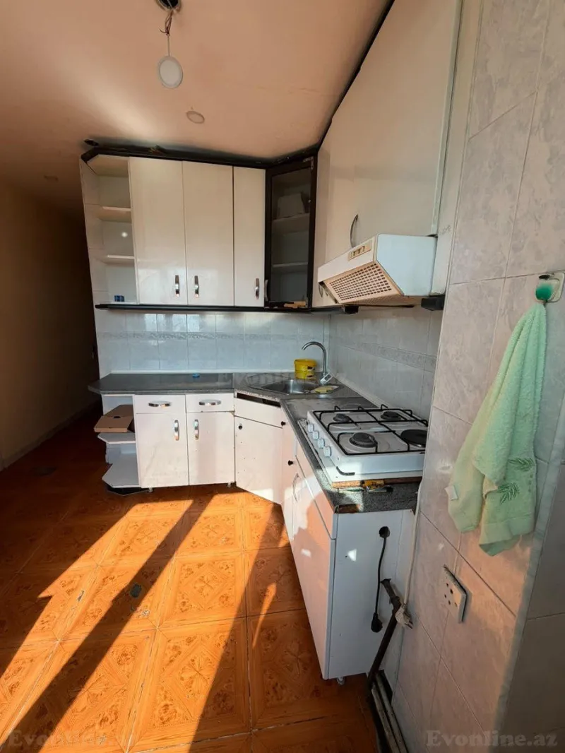 Kirayə verilir 3 otaqlı Mənzil Köhnə tikili 135 m² 20 Yanvar m. - şəkil 5