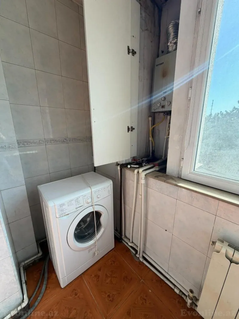 Kirayə verilir 3 otaqlı Mənzil Köhnə tikili 135 m² 20 Yanvar m. - şəkil 10
