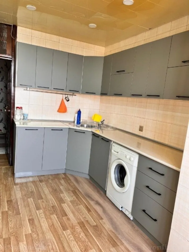 Satılır 5 otaqlı Mənzil Köhnə tikili 125 m² Suraxanı r. - şəkil 13