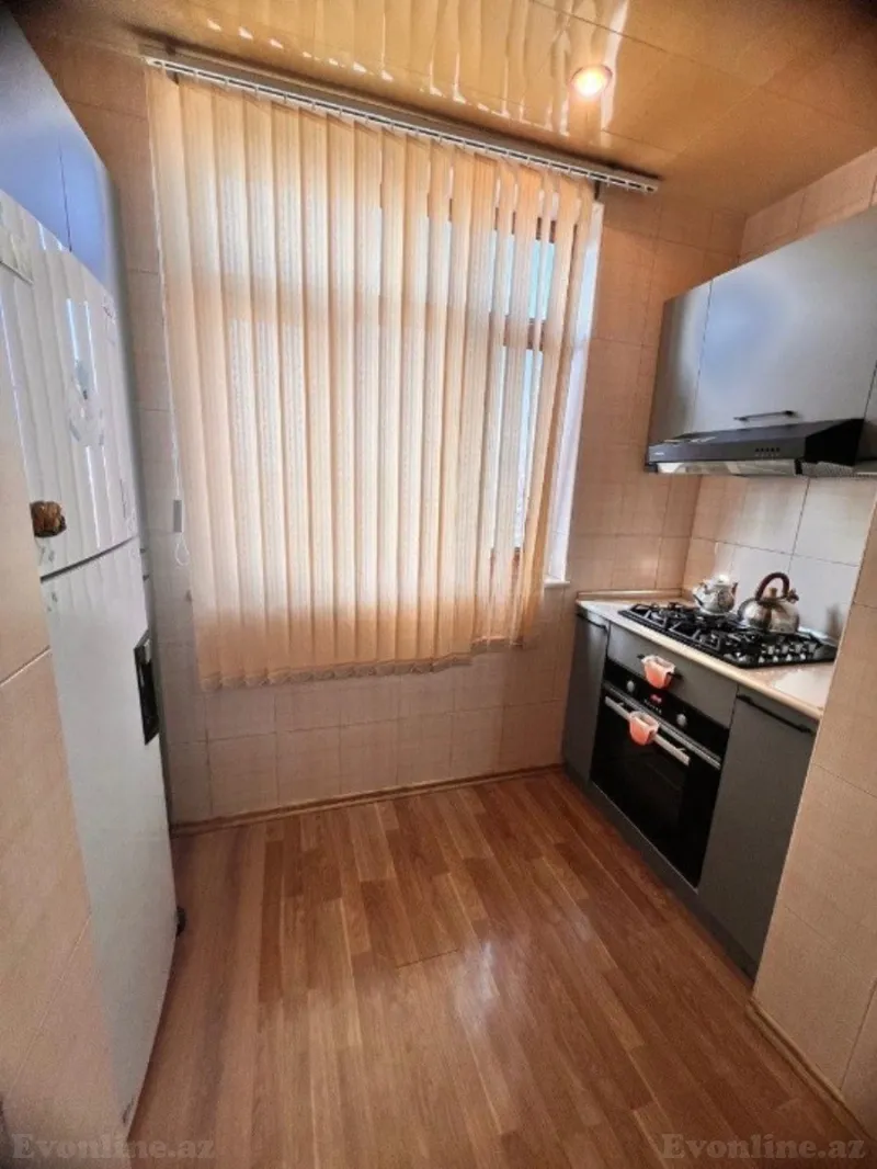 Satılır 5 otaqlı Mənzil Köhnə tikili 125 m² Suraxanı r. - şəkil 14