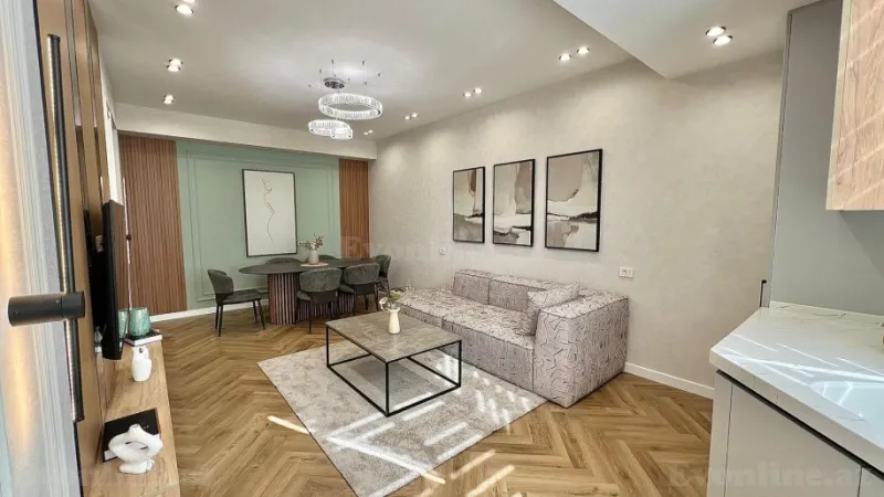 Satılır 3 otaqlı Mənzil Yeni tikili 80 m² Gənclik m. - şəkil 2