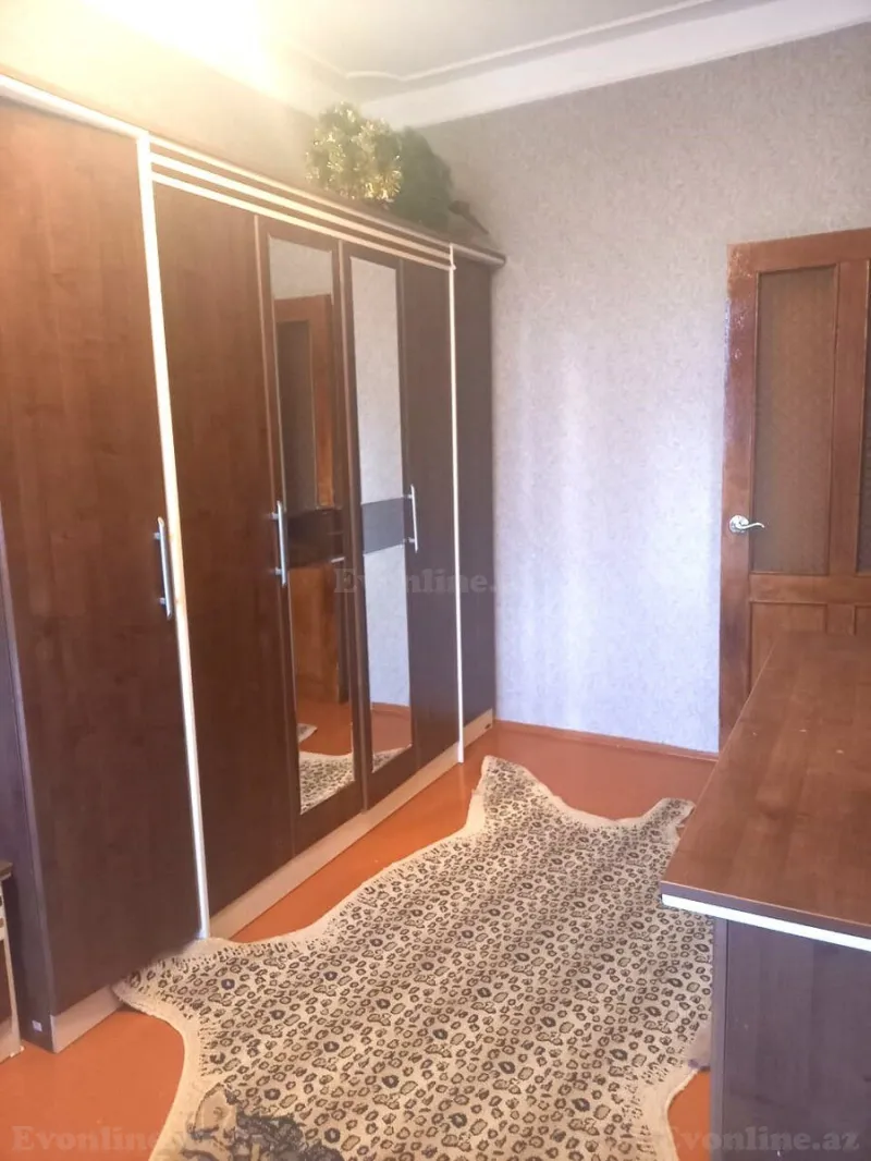 Kirayə verilir 2 otaqlı Mənzil Köhnə tikili 50 m² 1-ci mikrorayon - şəkil 4