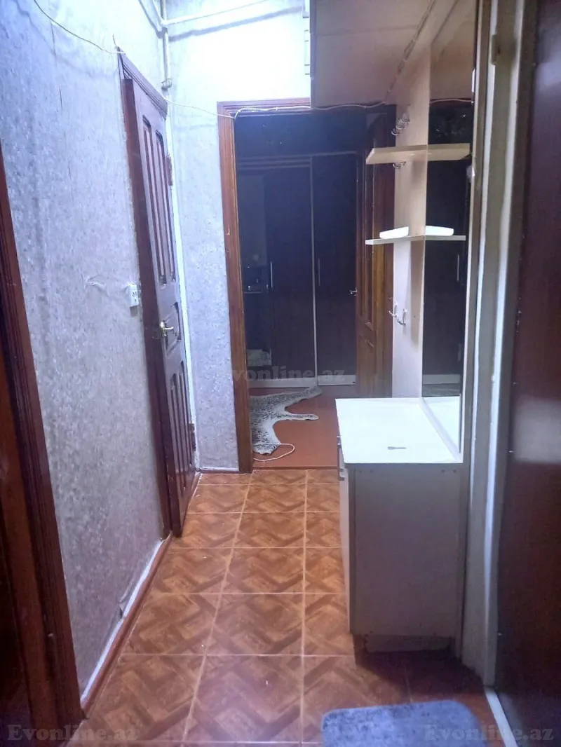 Kirayə verilir 2 otaqlı Mənzil Köhnə tikili 50 m² 1-ci mikrorayon - şəkil 5