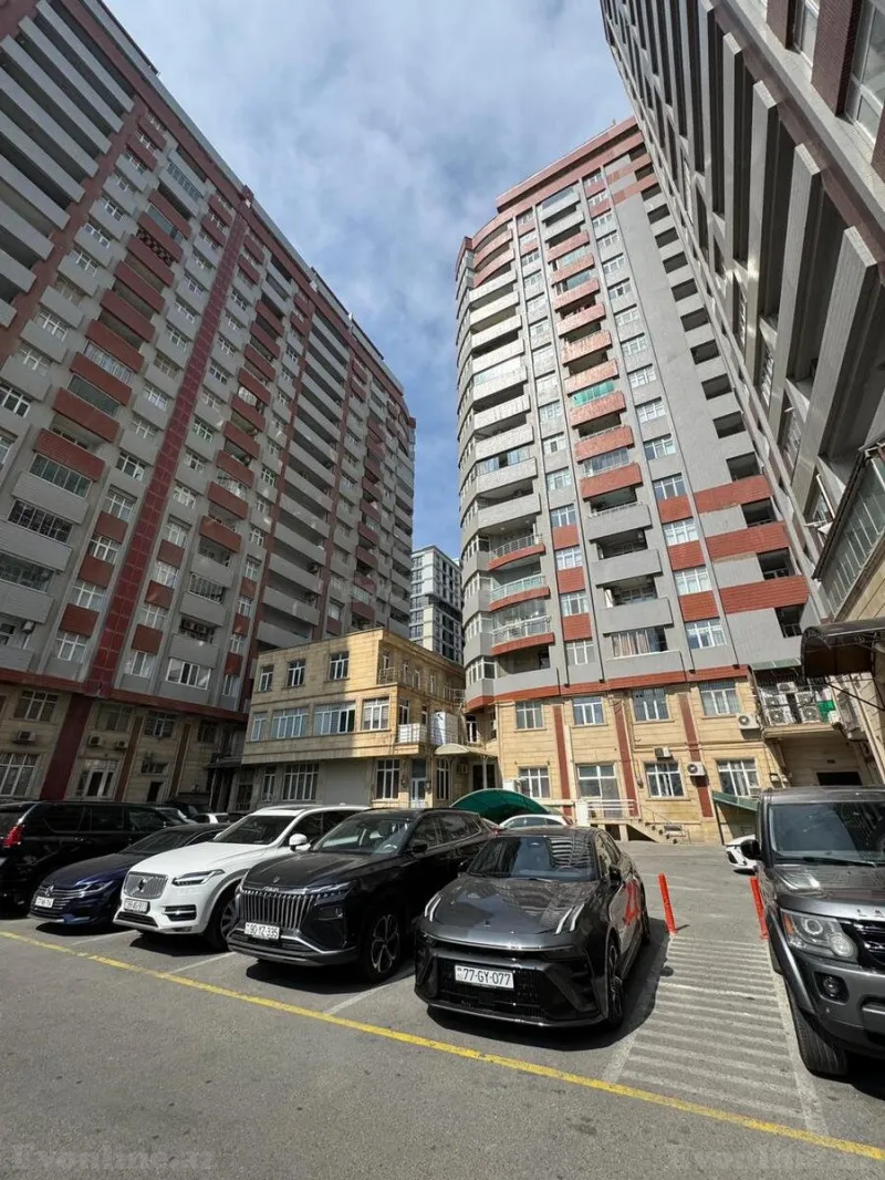 Satılır 3 otaqlı Mənzil Yeni tikili 130 m² Nəriman Nərimanov m. - şəkil 14
