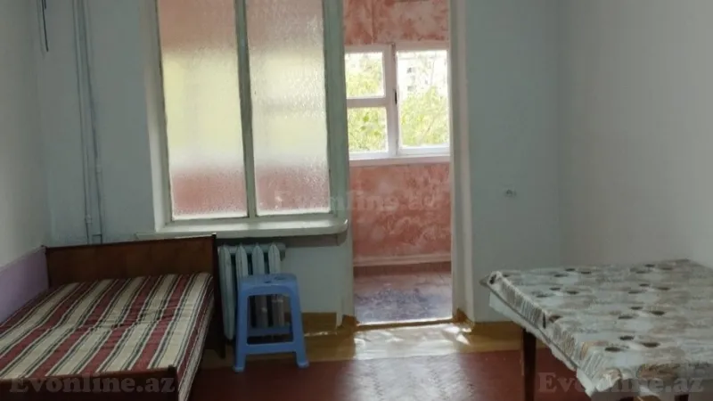 Kirayə verilir 1 otaqlı Mənzil Köhnə tikili 30 m² Yasamal r. - şəkil 3