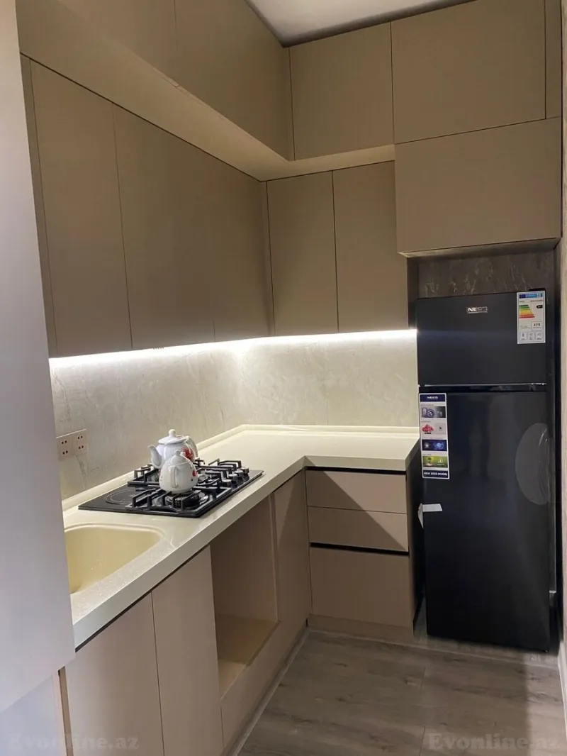 Kirayə verilir 2 otaqlı Mənzil Yeni tikili 53 m² 28 May m. - şəkil 3