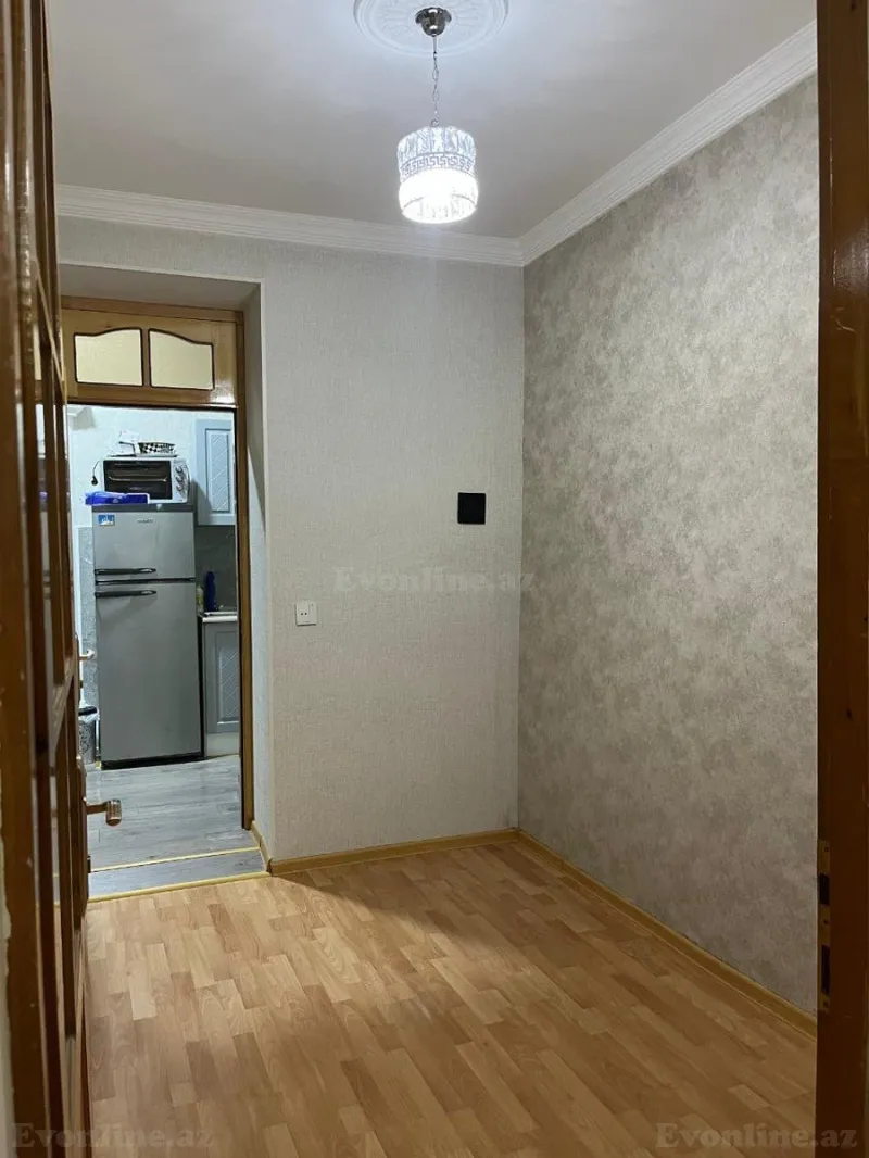 Satılır 3 otaqlı Mənzil Köhnə tikili 76 m² Sabunçu r. - şəkil 5