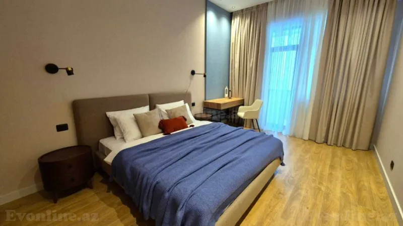 2 otaqlı Mənzil 110 m² Elmlər Akademiyası m. Kirayə verilir