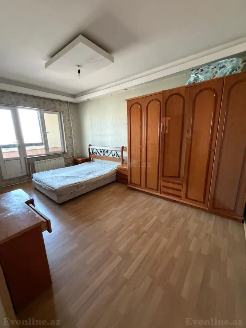 Kirayə verilir 3 otaqlı Mənzil Köhnə tikili 140 m² 20 Yanvar m. - şəkil 7
