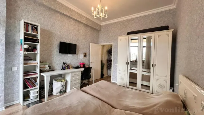 Satılır 2 otaqlı Mənzil Yeni tikili 75 m² 28 May m. - şəkil 10