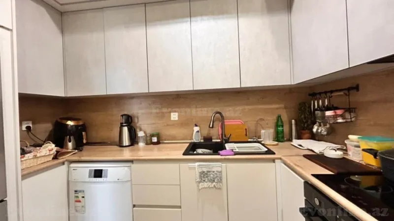Satılır 2 otaqlı Mənzil Yeni tikili 75 m² 28 May m. - şəkil 16