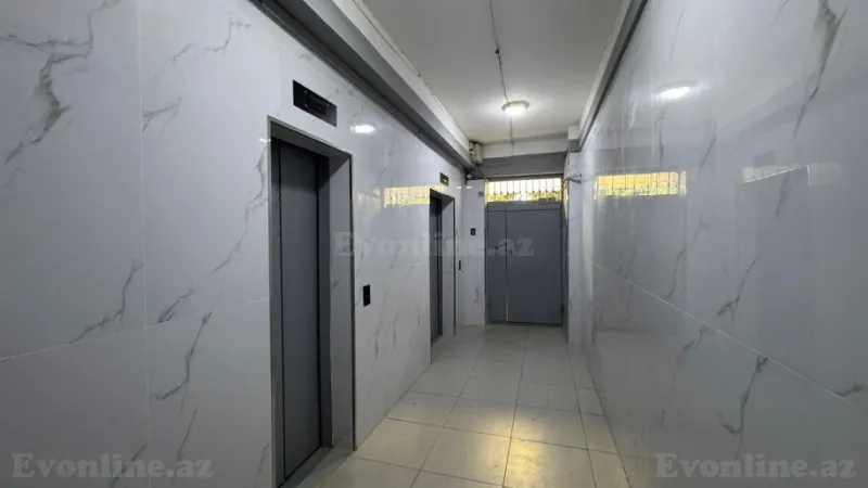 Satılır 4 otaqlı Mənzil Yeni tikili 140 m² Xalqlar Dostluğu m. - şəkil 2