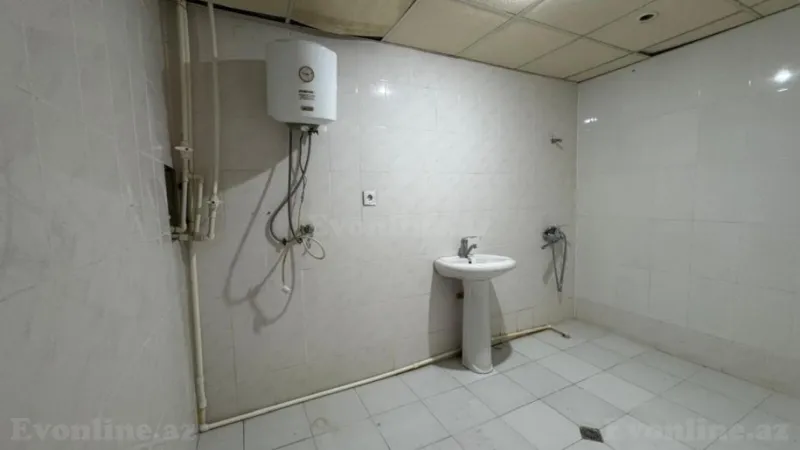Satılır 4 otaqlı Mənzil Yeni tikili 140 m² Xalqlar Dostluğu m. - şəkil 12