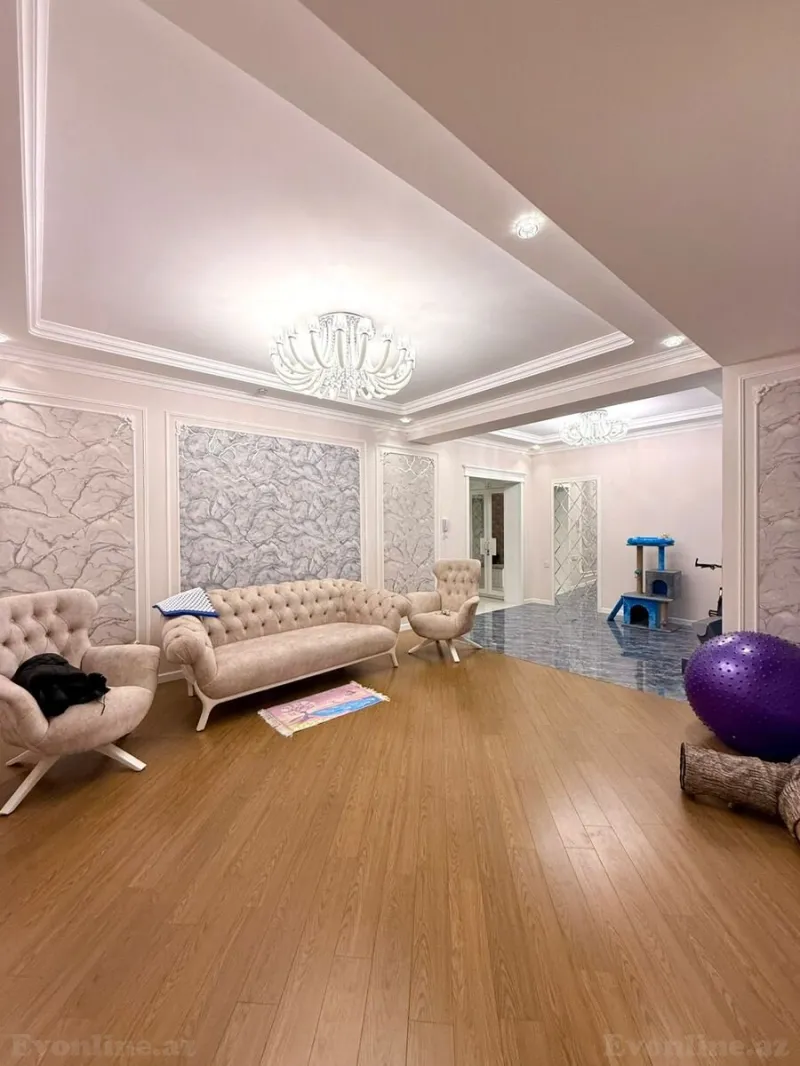 Satılır 3 otaqlı Mənzil Yeni tikili 212 m² Nərimanov r. - şəkil 17