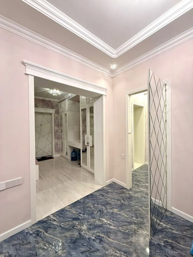 Satılır 3 otaqlı Mənzil Yeni tikili 212 m² Nərimanov r. - şəkil 18
