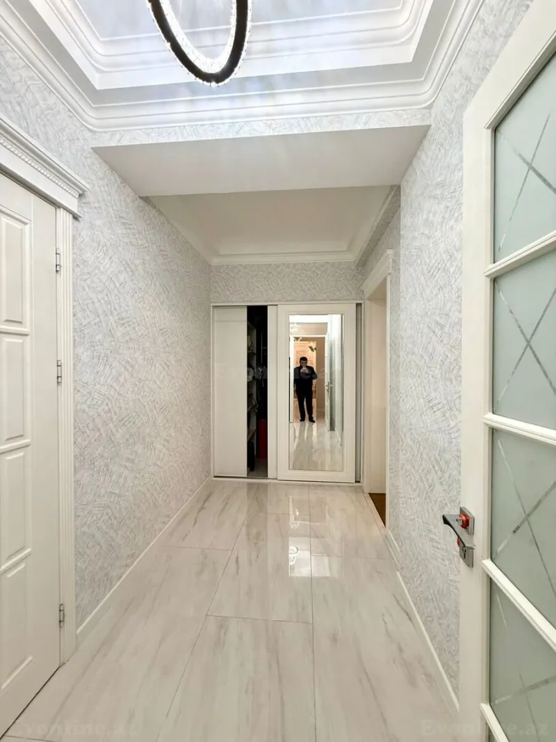 Satılır 3 otaqlı Mənzil Yeni tikili 212 m² Nərimanov r. - şəkil 19