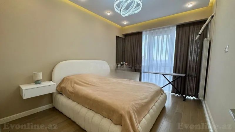 Satılır 3 otaqlı Mənzil Yeni tikili 86 m² Bakmil m. - şəkil 4