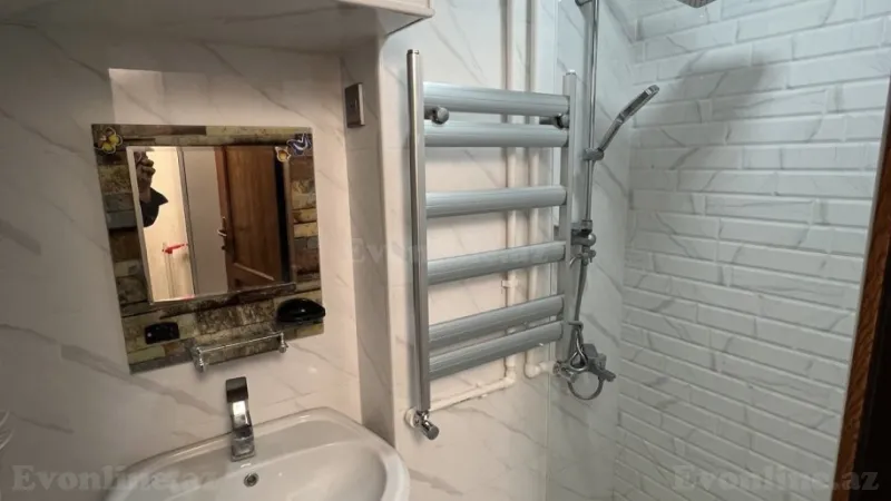 Satılır 2 otaqlı Mənzil Köhnə tikili 40 m² Bayıl - şəkil 7