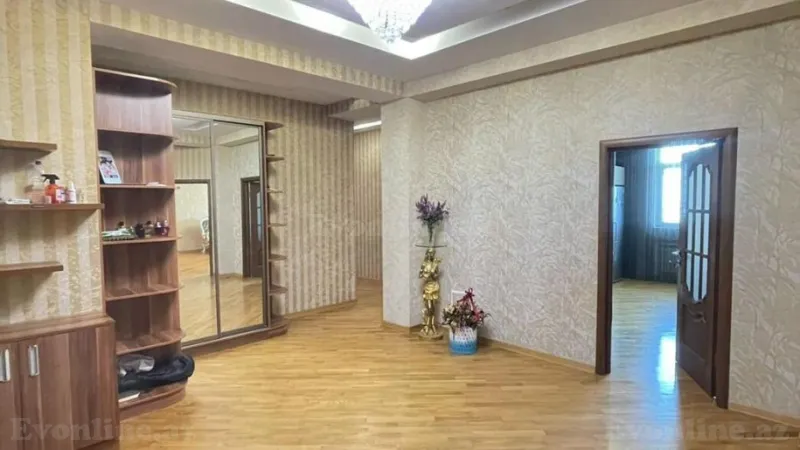 Satılır 4 otaqlı Mənzil Yeni tikili 170 m² Nəsimi r. - şəkil 4