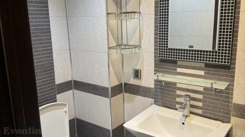 Kirayə verilir 2 otaqlı Mənzil Yeni tikili 60 m² Neftçilər m. - şəkil 10